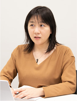 岡かなえ先生の写真